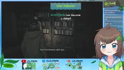 Spooked little sis is almost too cute, isn't it